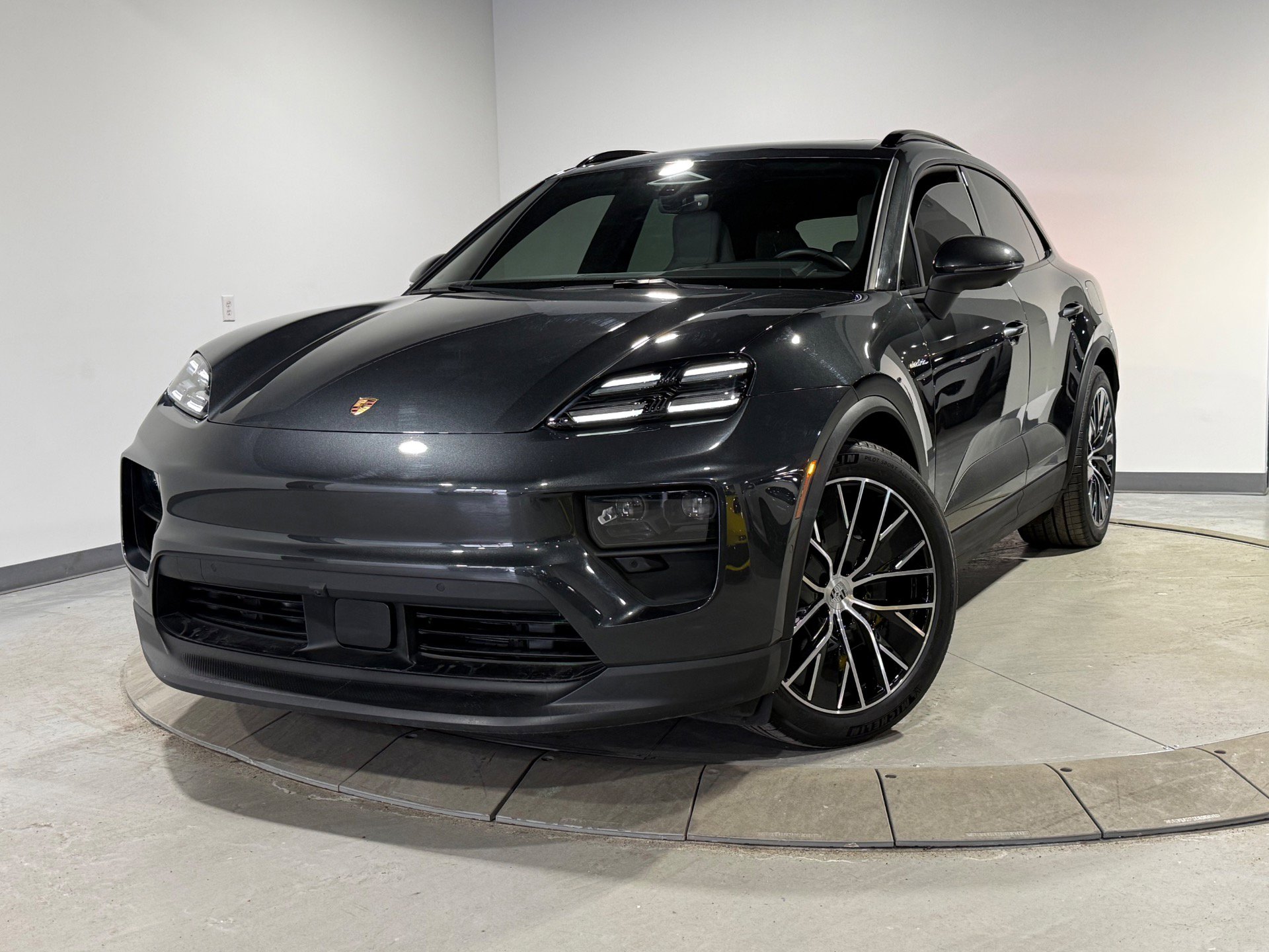 Used 2024 Porsche Macan 4 Electric w/ Premium Package image 2