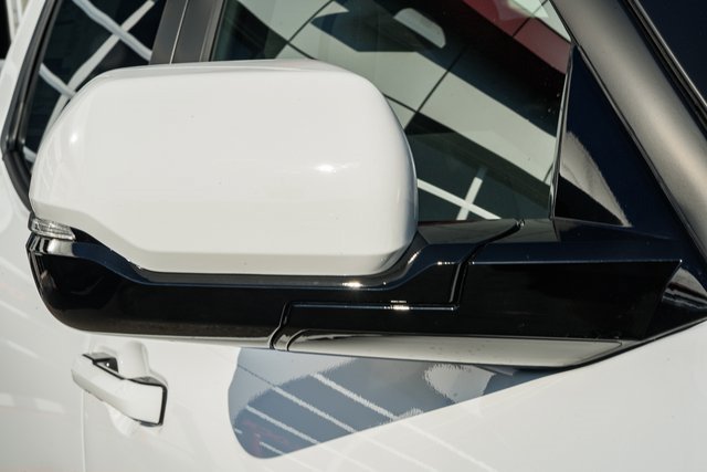 New 2026 Toyota Tundra SR5 AWD/4WD image 12