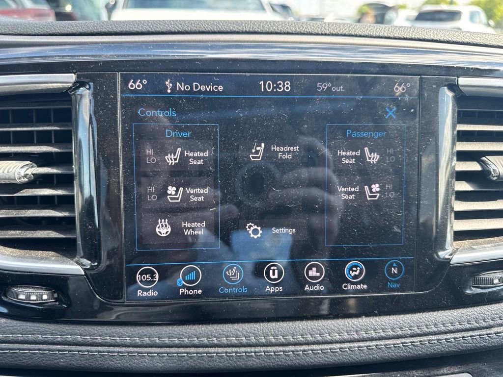 Used 2019 Chrysler Pacifica Limited FWD image 8