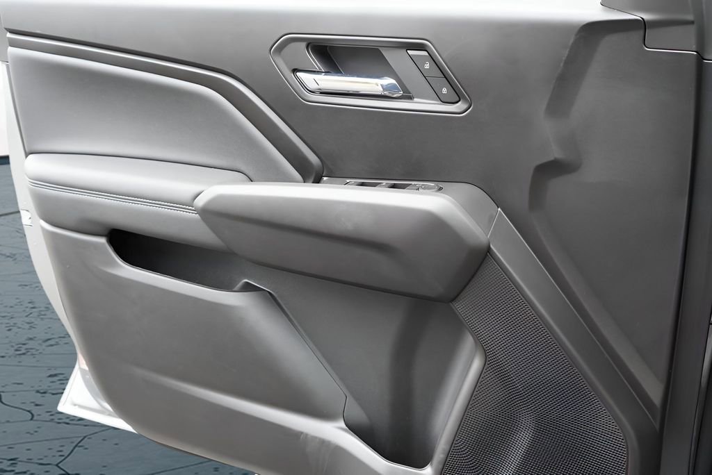 New 2026 GMC Canyon Elevation w/ Convenience Package image 16