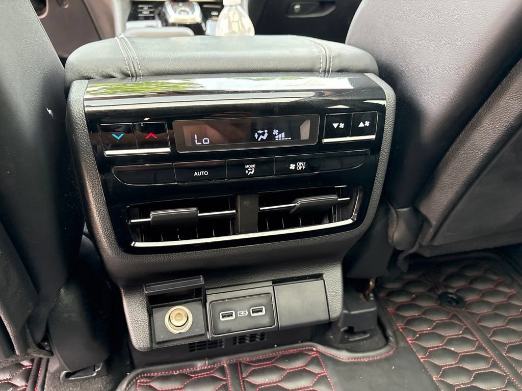 Used 2022 Acura MDX SH-AWD w/ Technology Package image 21
