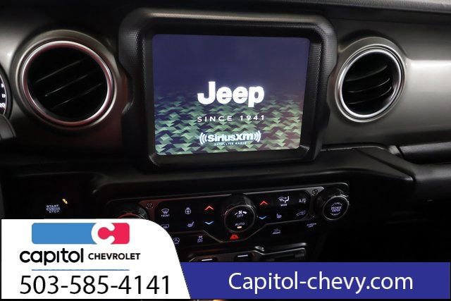 Used 2023 Jeep Gladiator Overland w/ Cold Weather Group image 18