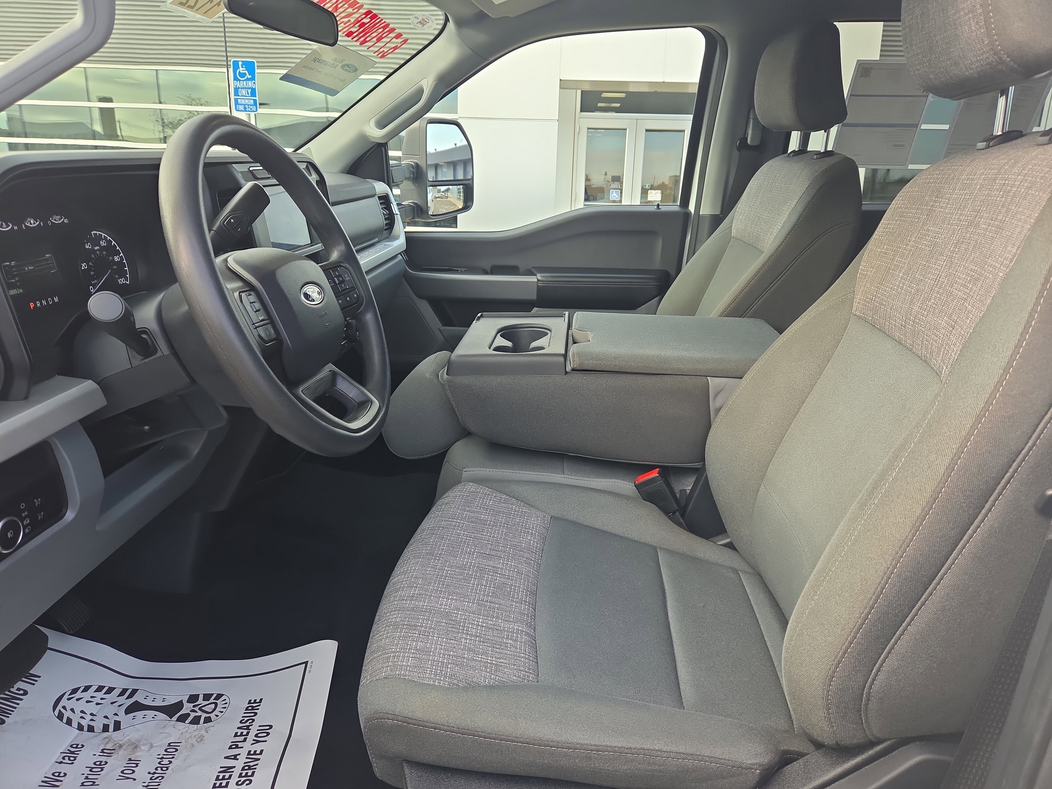 Used 2024 Ford F350 XLT image 12