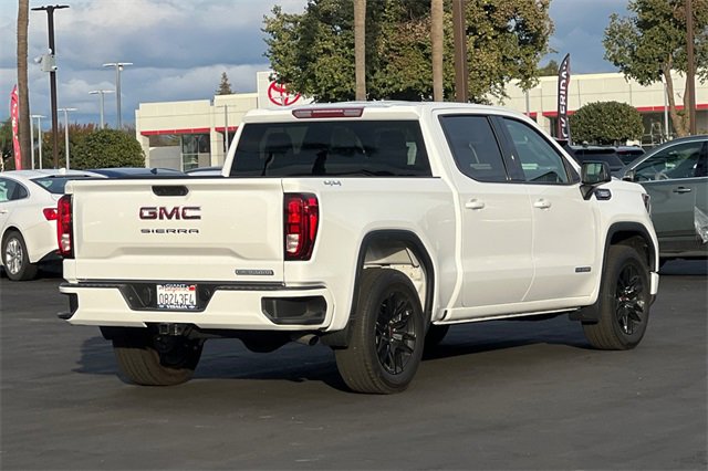Used 2025 GMC Sierra 1500 Elevation image 4