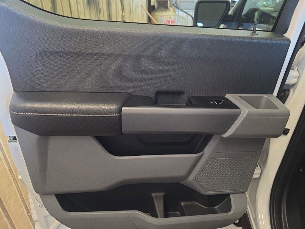 Used 2022 Ford F150 XLT w/ Trailer Tow Package image 17