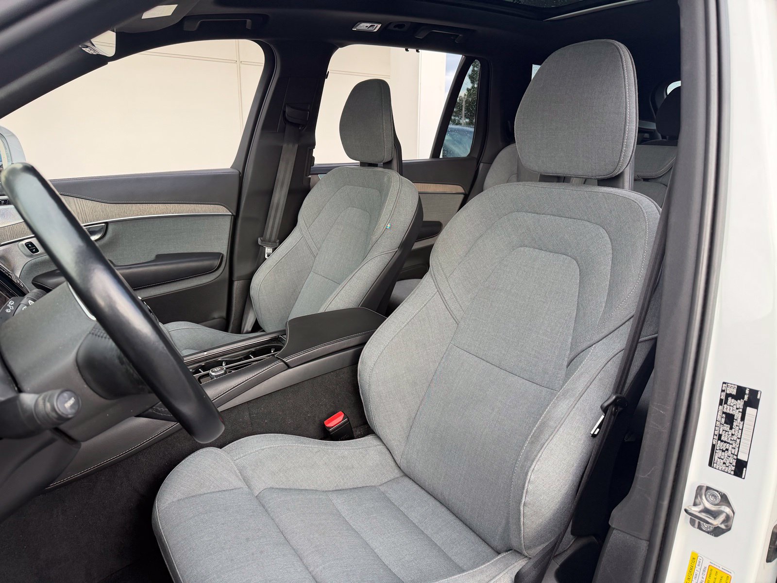 Used 2020 Volvo XC90 T8 Inscription AWD/4WD image 12