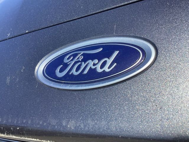 Used 2016 Ford Fusion Titanium FWD image 3