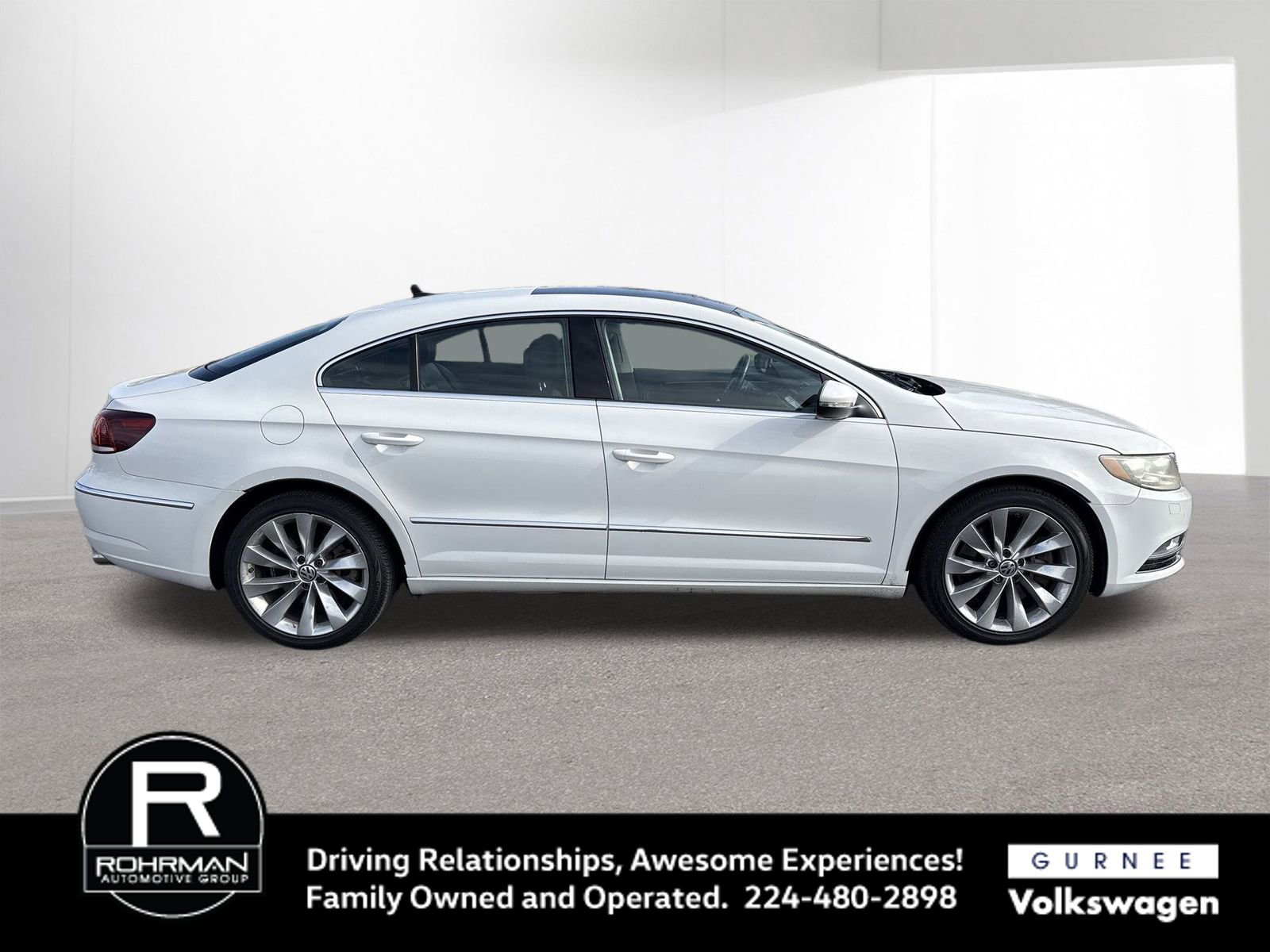 Used 2013 Volkswagen CC Executive image 9