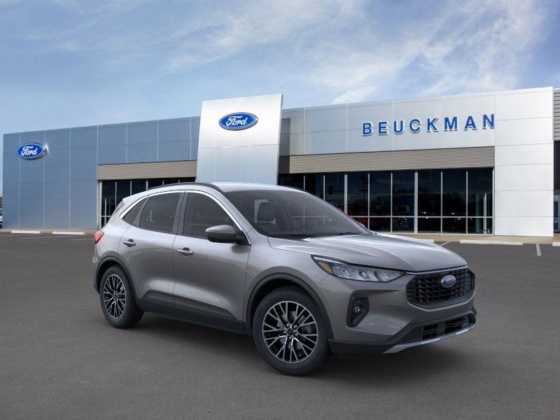 Used 2025 Ford Escape SE