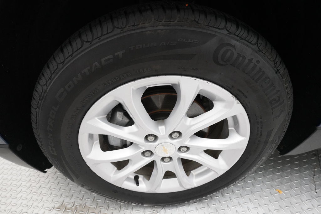 Used 2019 Chevrolet Equinox LT w/ Driver Convenience Package FWD image 25