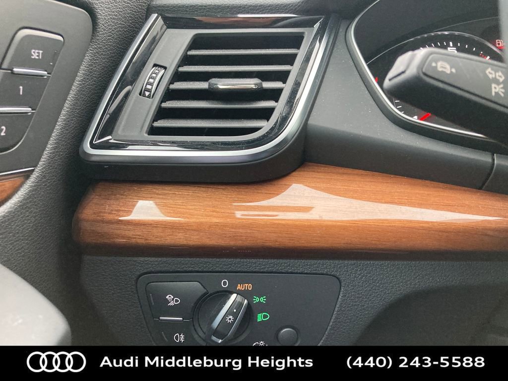 Certified 2023 Audi Q5 2.0T Premium w/ Convenience Package image 35