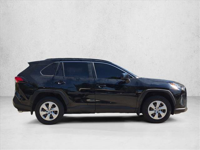 Used 2019 Toyota RAV4 LE w/ All Weather Liner Package AWD/4WD video 3