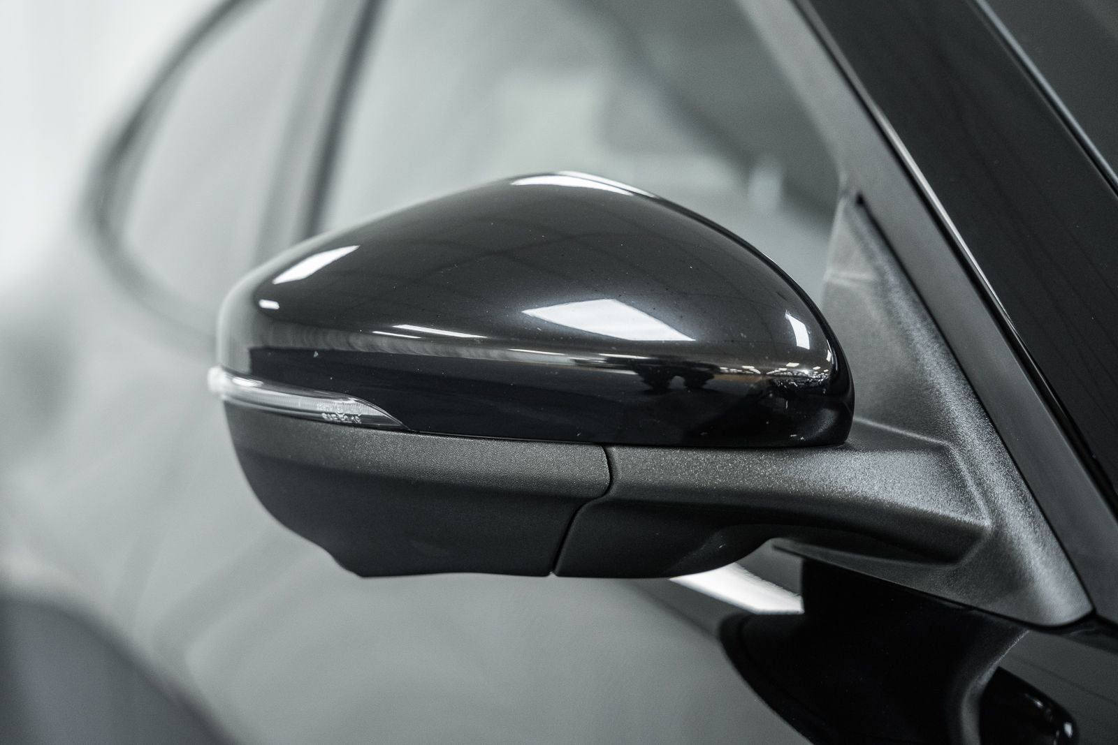 Used 2021 Ford Mustang Mach-E Select w/ Comfort/Technology Package image 11