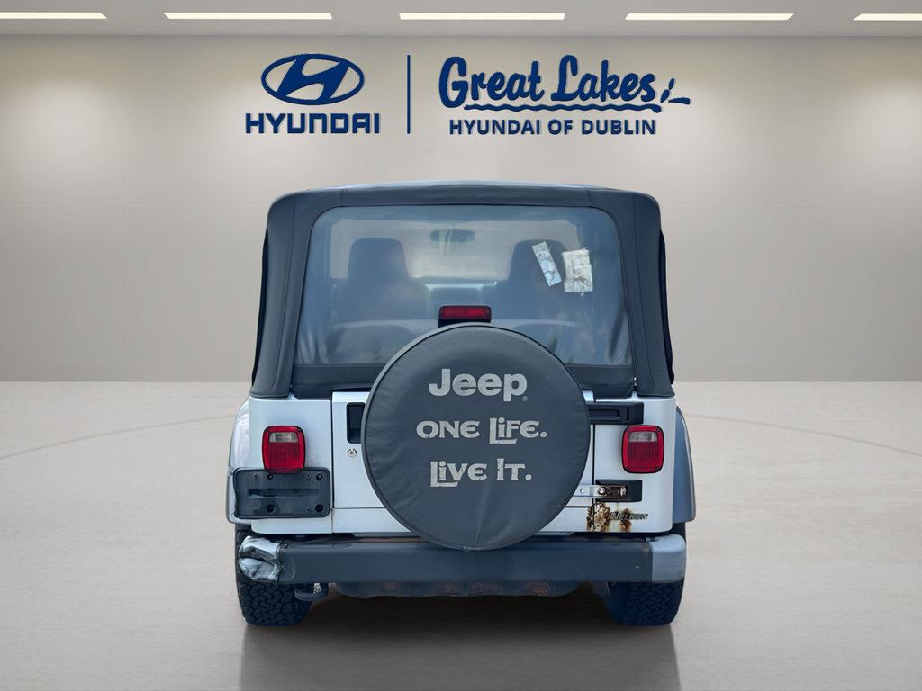 Used 2004 Jeep Wrangler X AWD/4WD image 4