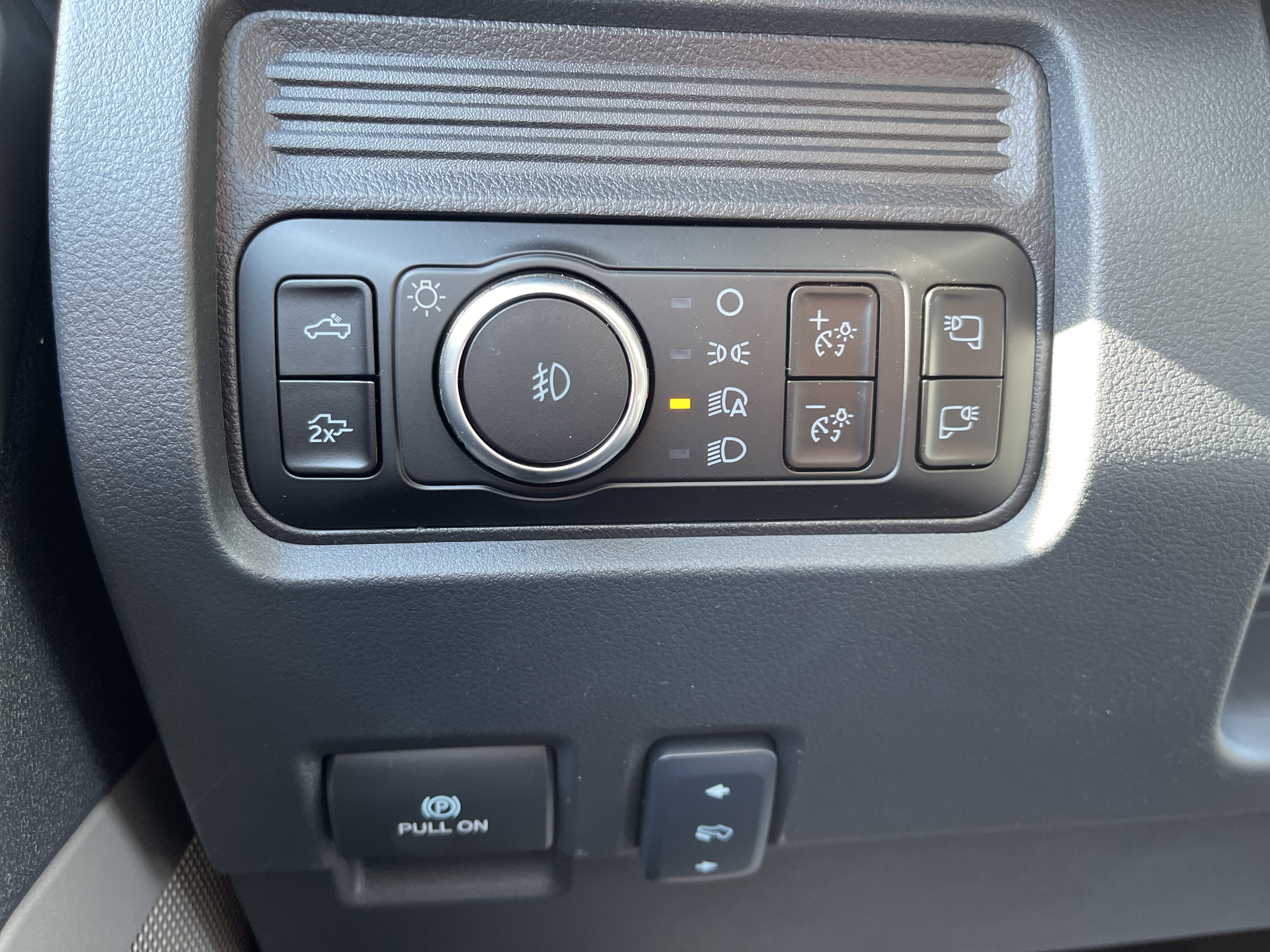 New 2026 Ford F250 Lariat w/ Lariat Ultimate Package image 20