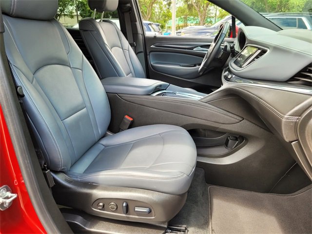Used 2024 Buick Enclave Premium image 25