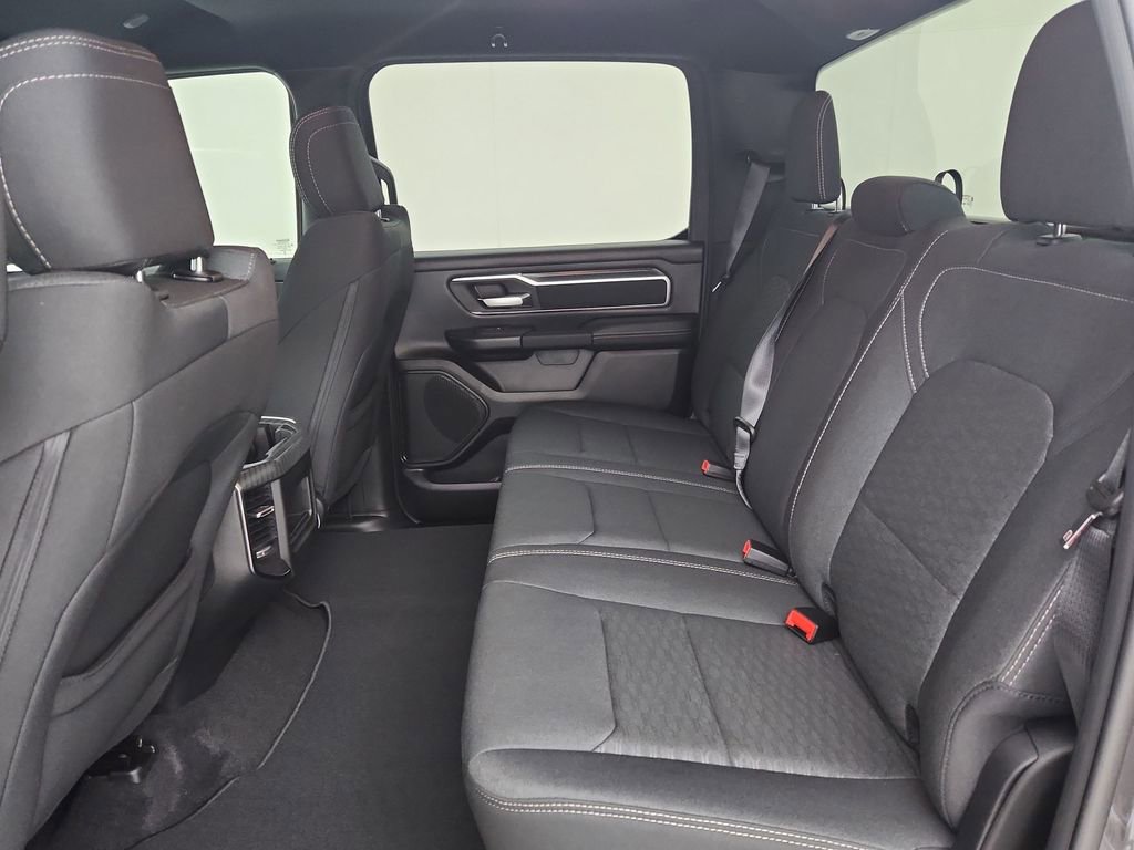 New 2026 RAM 1500 Big Horn AWD/4WD image 30