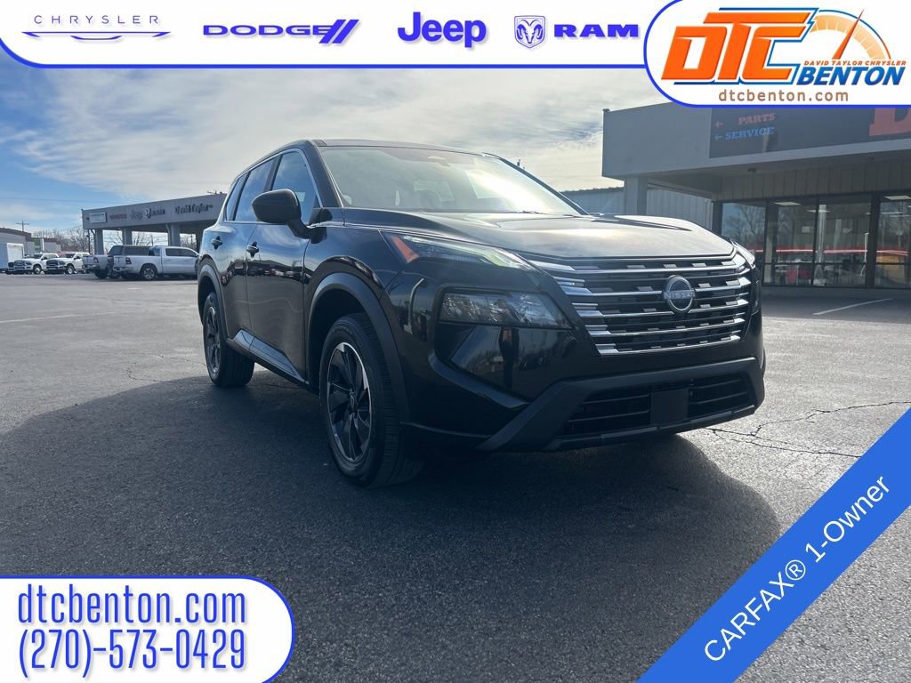 Used 2025 Nissan Rogue SV