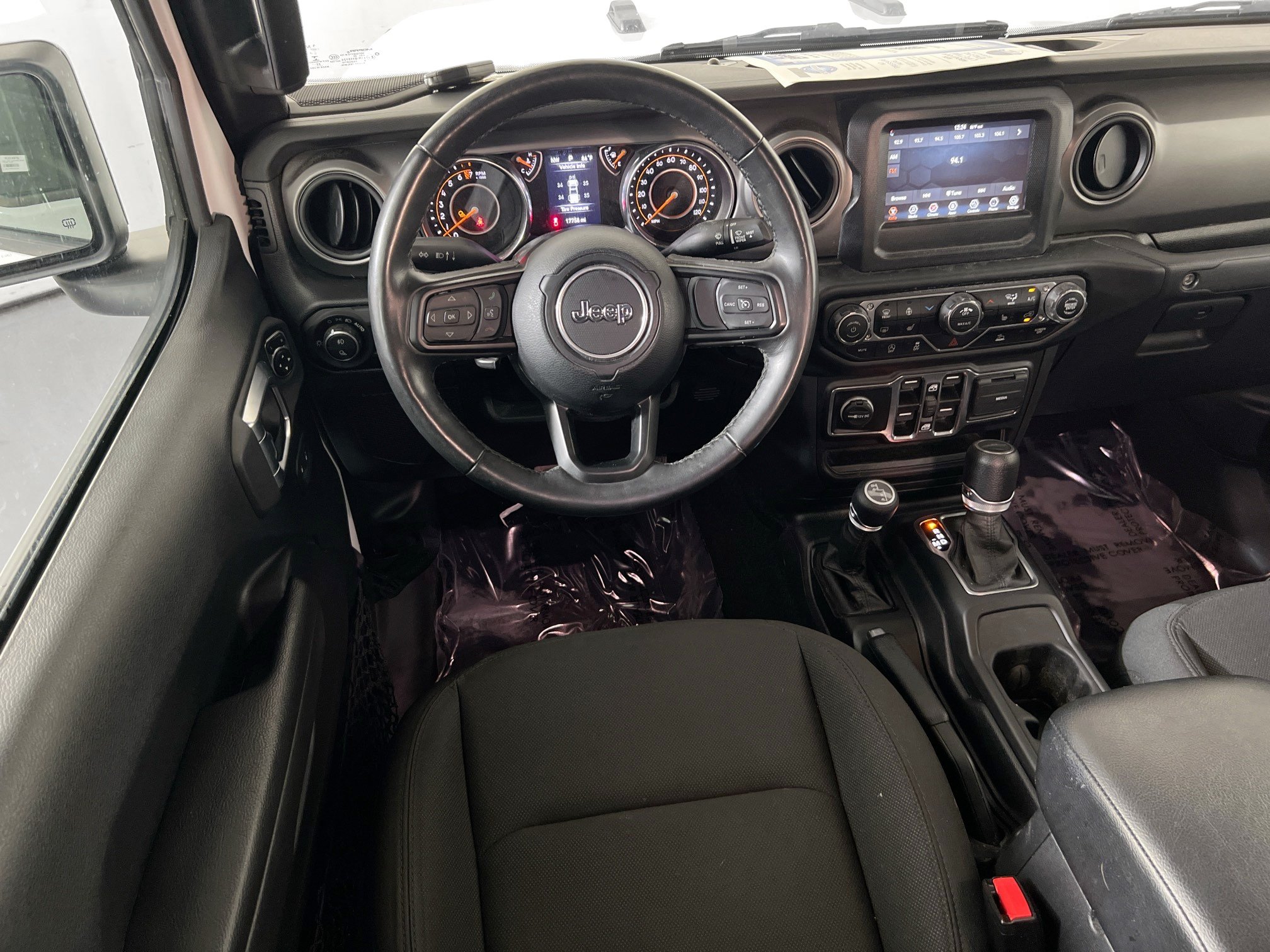 Used 2023 Jeep Gladiator Sport AWD/4WD image 21
