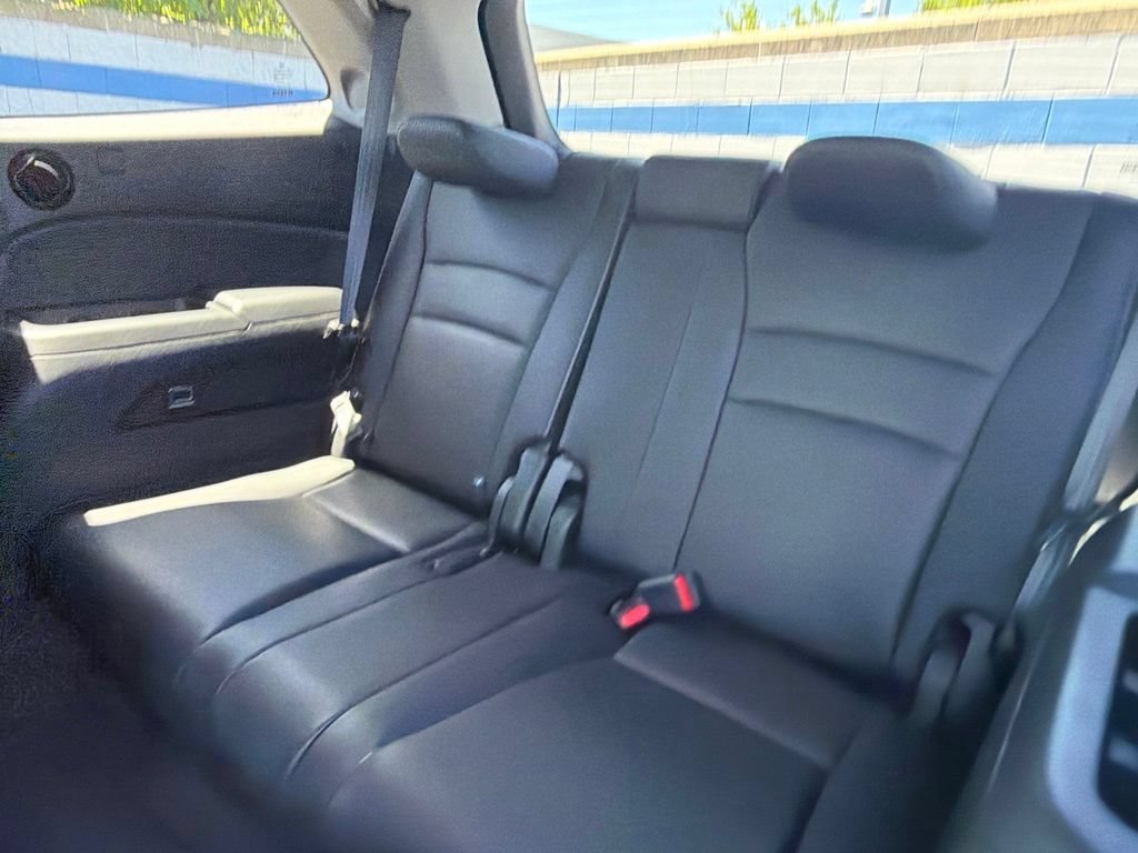 Used 2020 Honda Pilot Elite image 21