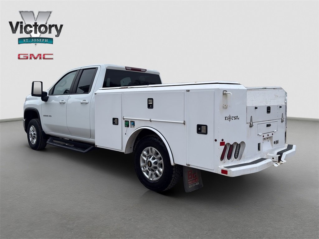 Used 2024 Chevrolet Silverado 2500 LT image 10