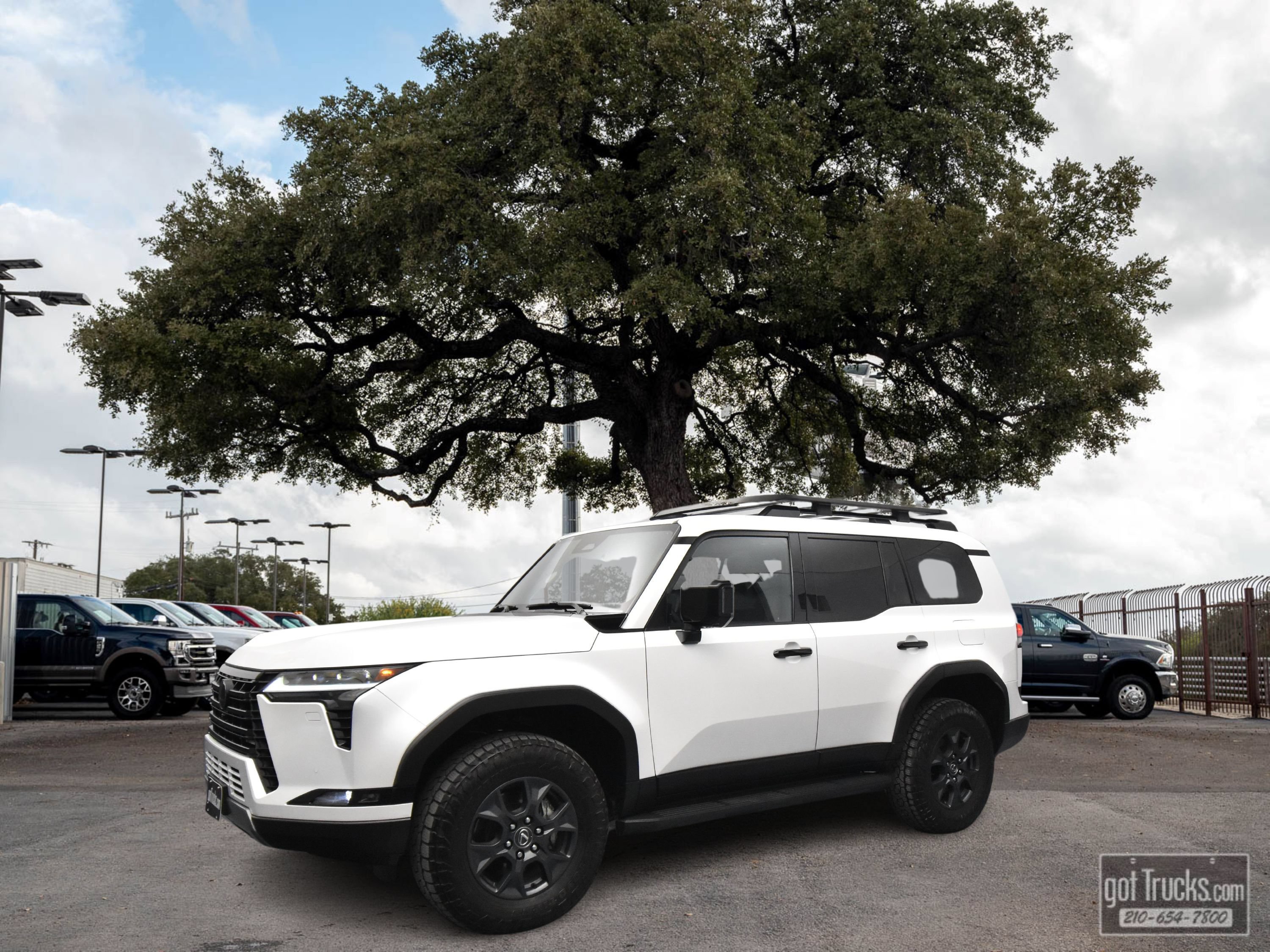 Used 2024 Lexus GX 550 AWD/4WD image 1