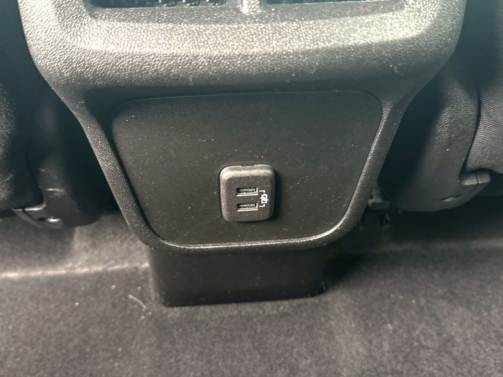 Used 2022 Chevrolet Equinox LT AWD/4WD image 23