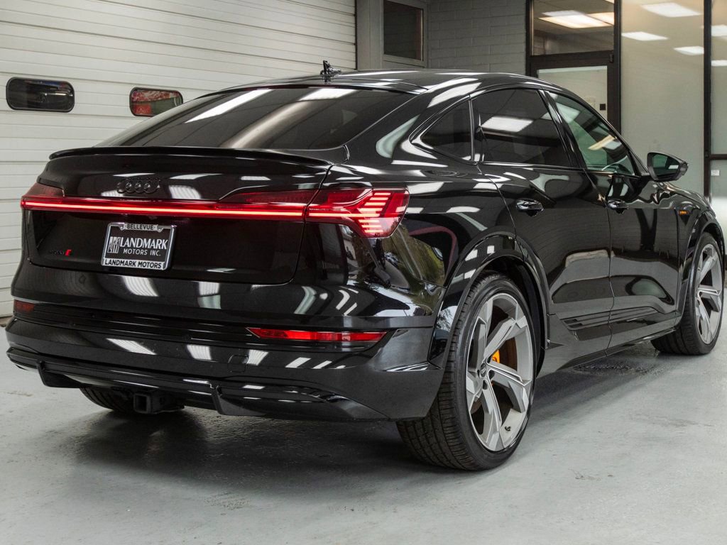 Used 2023 Audi e-tron S Prestige w/ Prestige Package AWD/4WD image 38