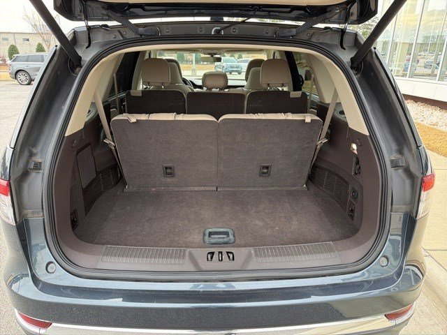 Used 2022 Lincoln Aviator Reserve w/ Equipment Group 201A image 25