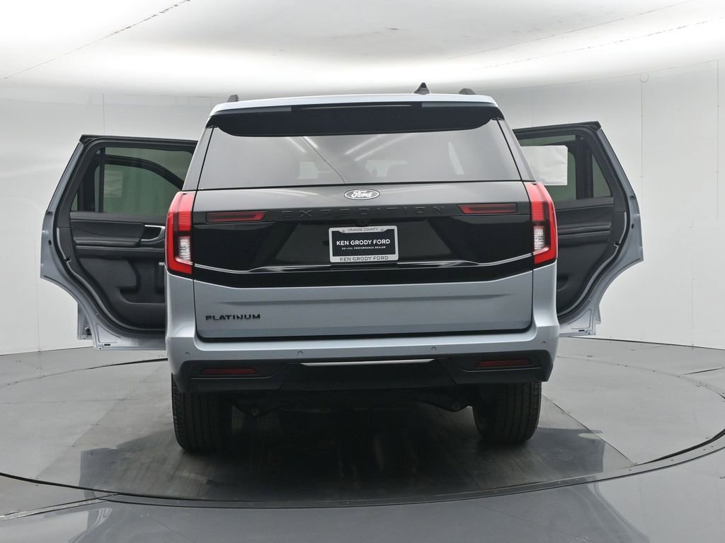 New 2026 Ford Expedition Platinum w/ Stealth Appearance Package AWD/4WD image 36