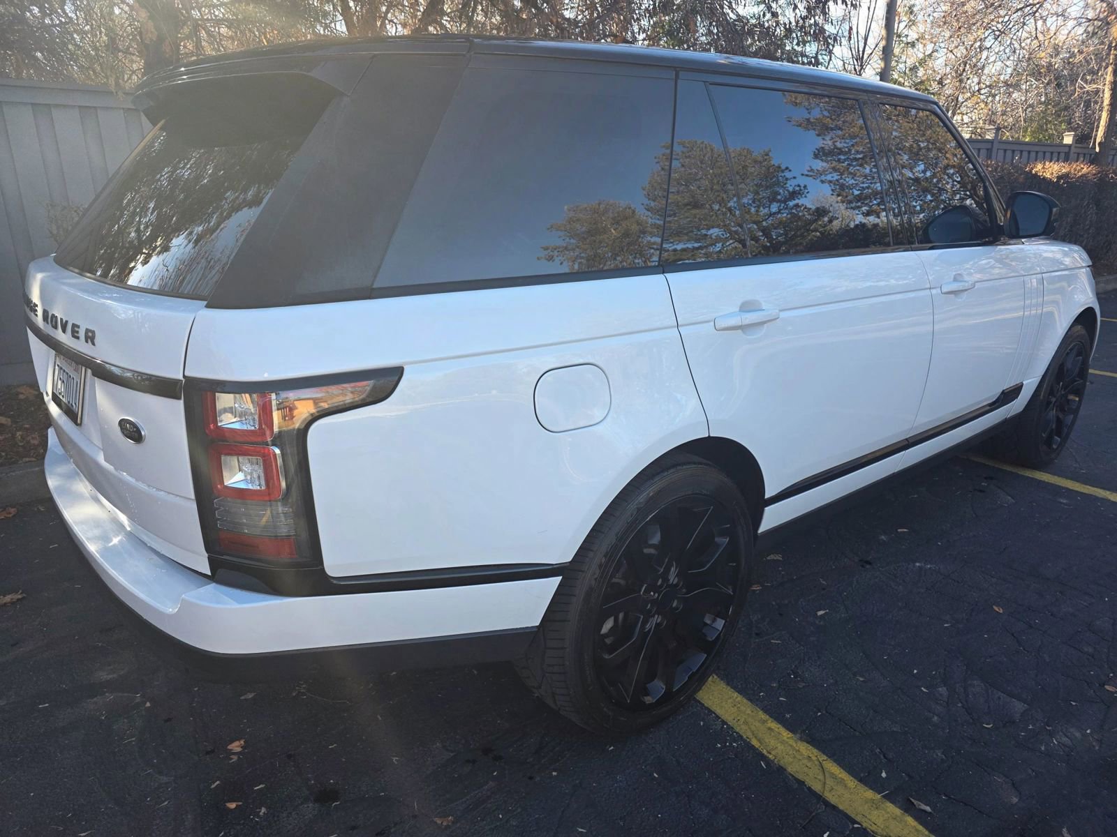 Used 2015 Land Rover Range Rover Long Wheelbase Supercharged image 39