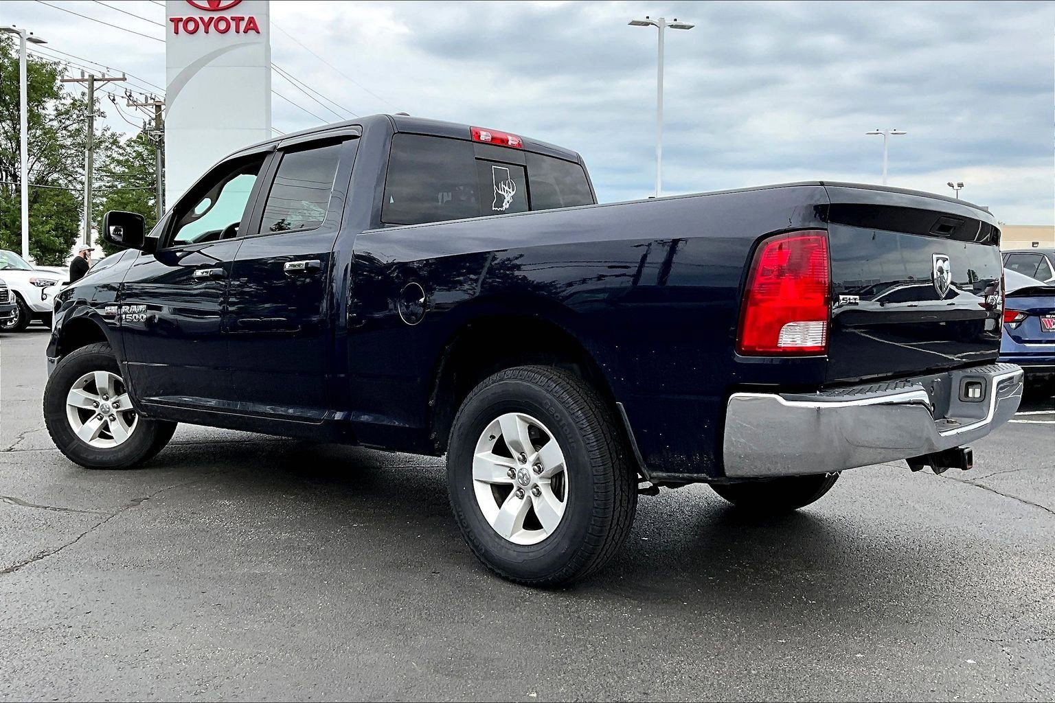Used 2017 RAM 1500 Classic SLT AWD/4WD image 4
