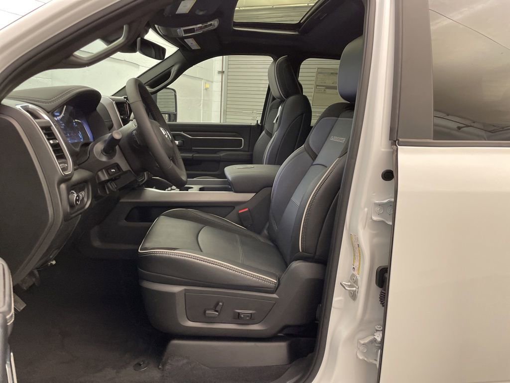 New 2026 RAM 2500 Laramie AWD/4WD image 20