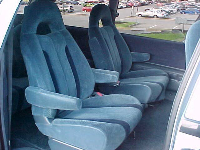 Used 1991 Toyota Previa LE RWD image 13