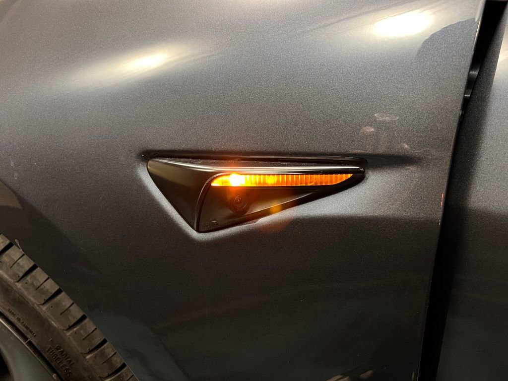 Used 2023 Tesla Model 3 Performance AWD/4WD image 22