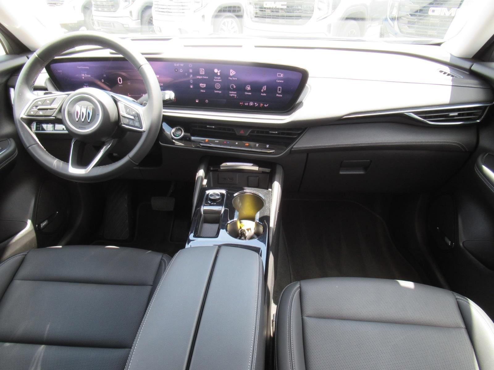 Used 2024 Buick Envision Preferred AWD/4WD image 12