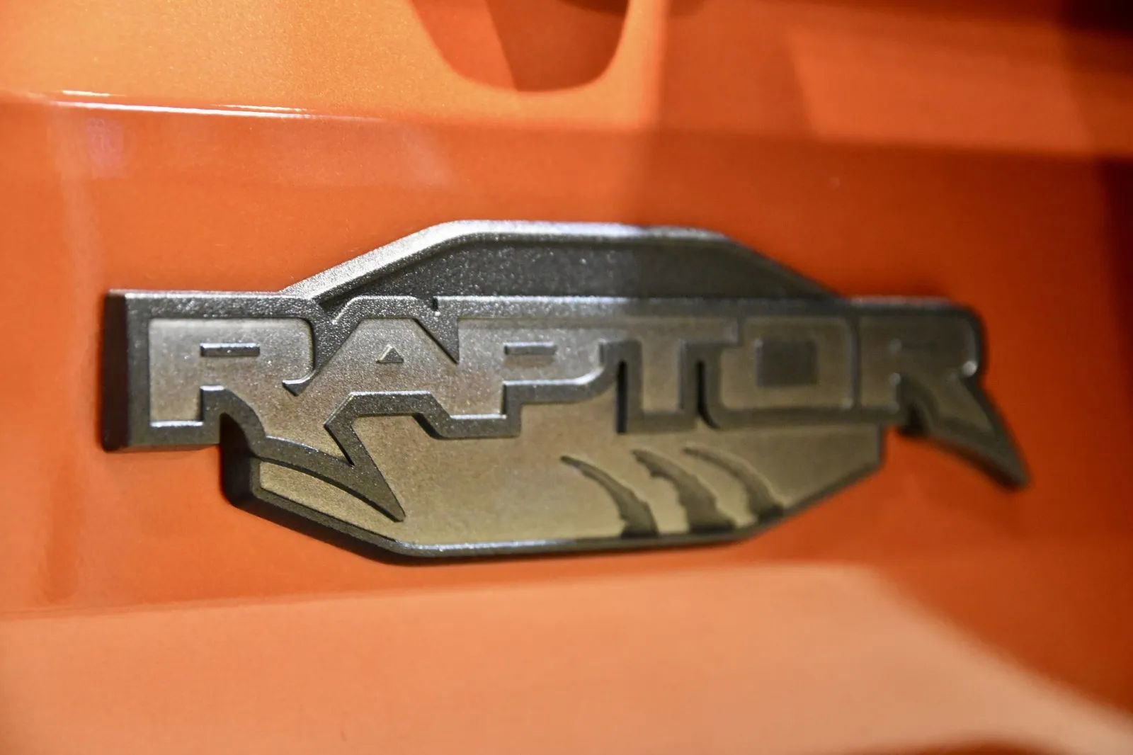 Used 2024 Ford Bronco Raptor w/ Interior Carbon Fiber Pack 6 image 13