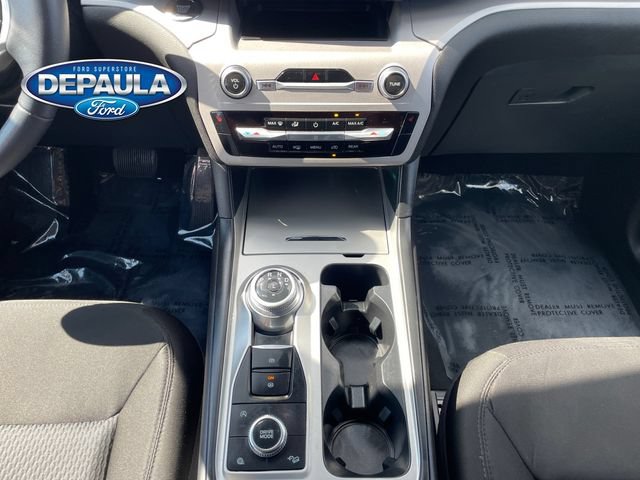 Used 2023 Ford Explorer XLT AWD/4WD image 14
