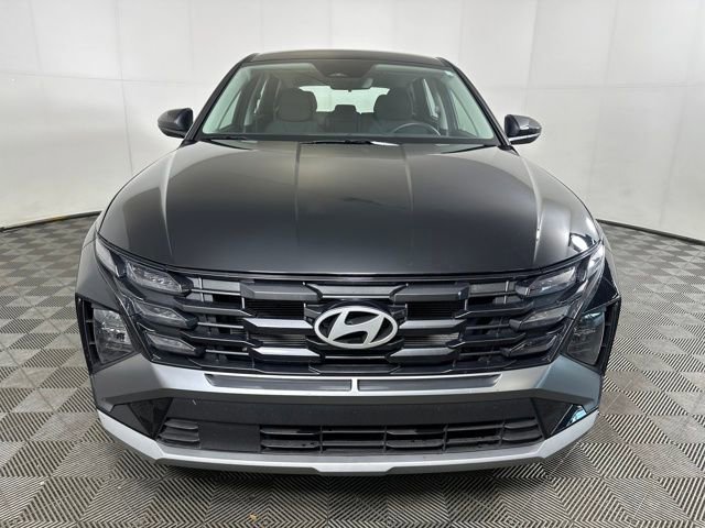Certified 2025 Hyundai Tucson SE image 8