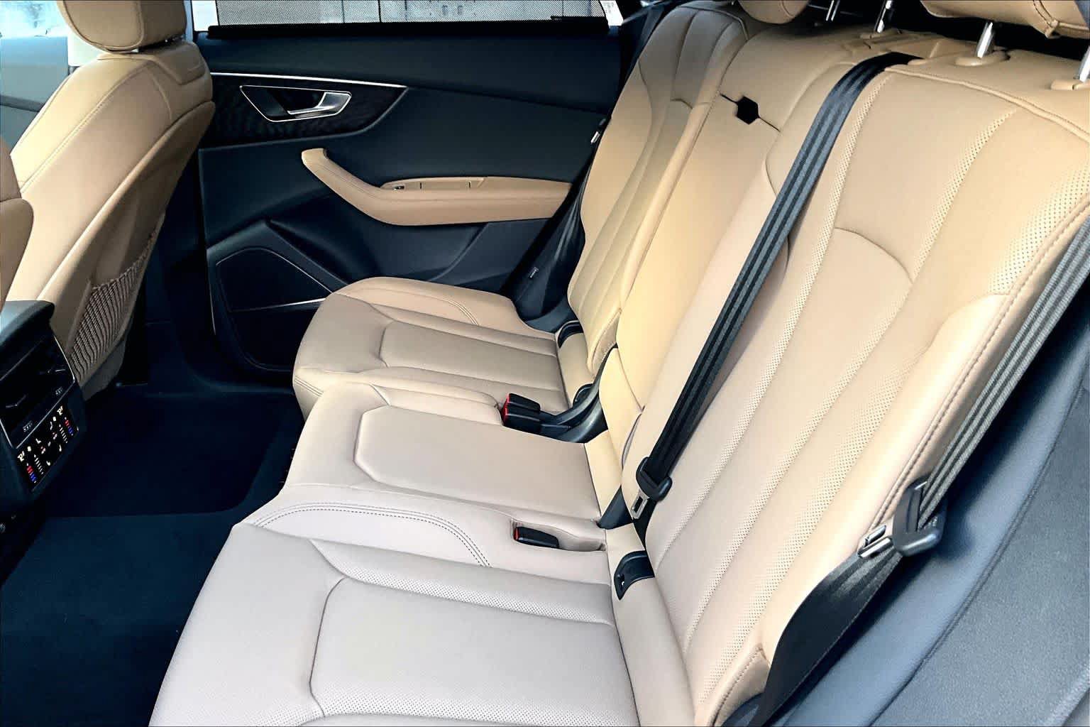 New 2027 Audi Q8 Premium Plus AWD/4WD image 19