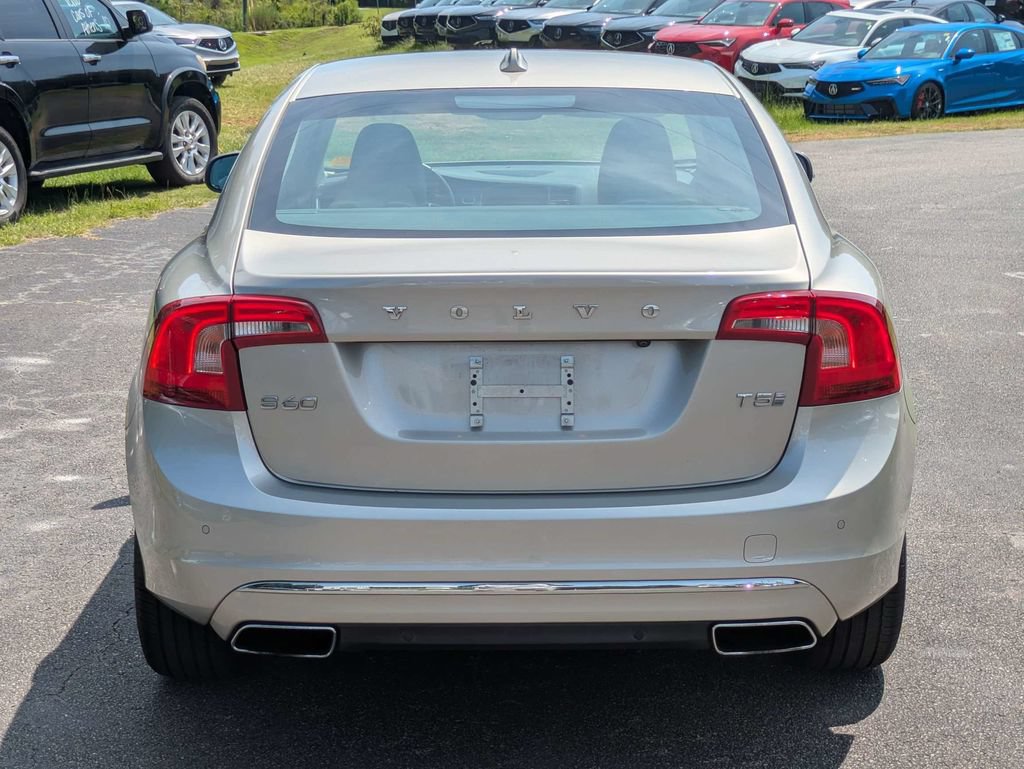 Used 2018 Volvo S60 T5 Inscription FWD image 7