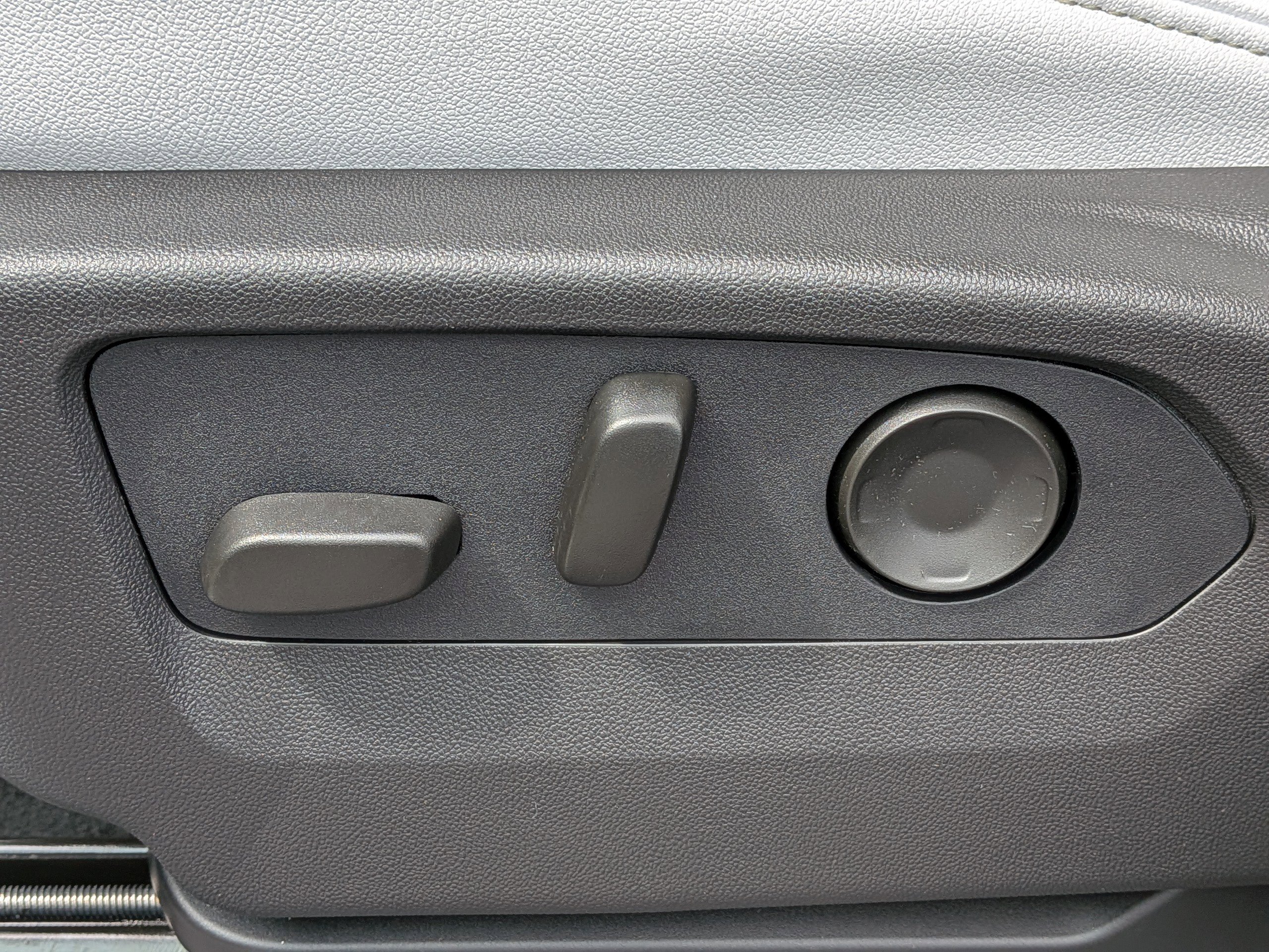 New 2026 Chevrolet Tahoe Premier image 13