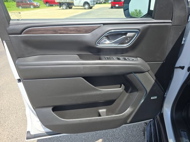 Used 2023 Chevrolet Tahoe LT w/ LT Signature Package AWD/4WD image 30