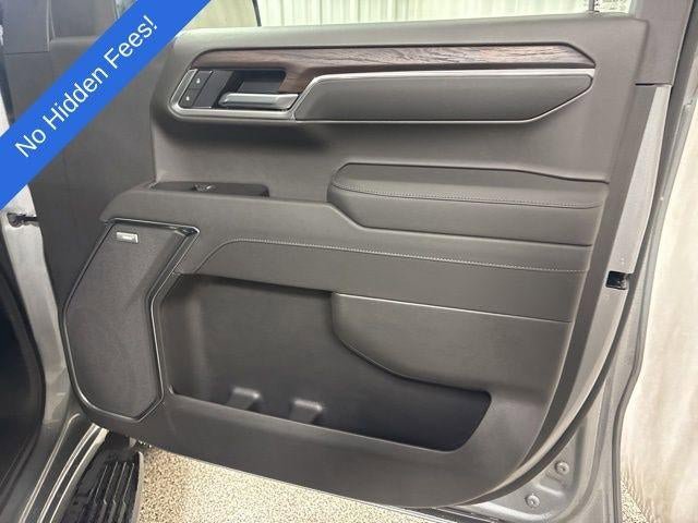 New 2026 GMC Sierra 1500 SLT w/ SLT Premium Package image 17