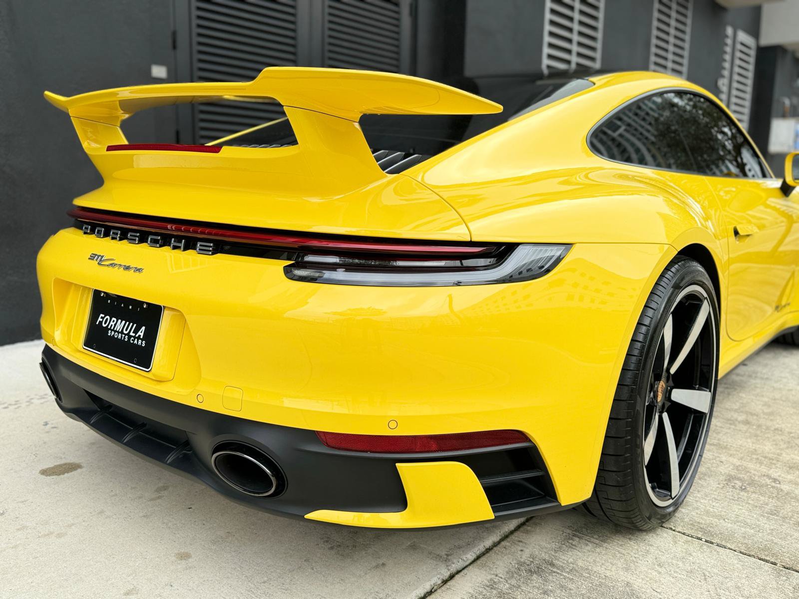 Used 2021 Porsche 911 Carrera RWD image 10