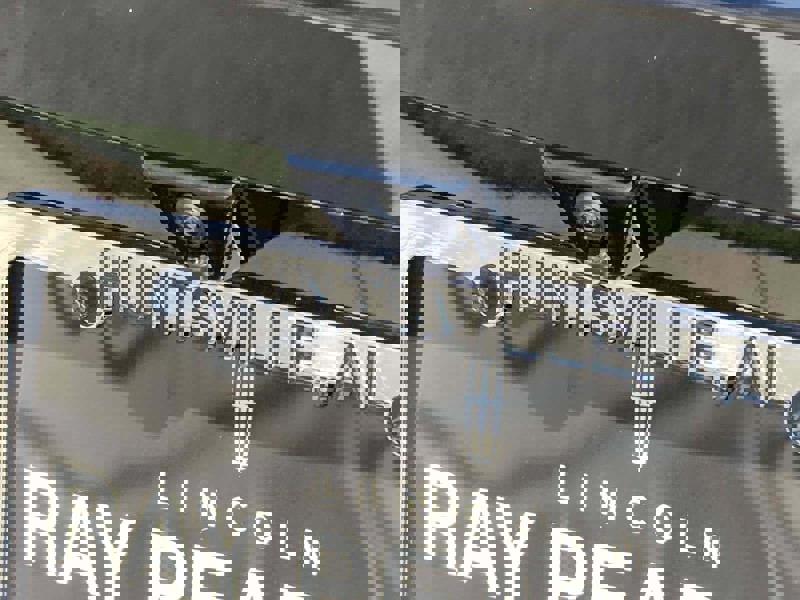 New 2025 Lincoln Navigator L Reserve image 5