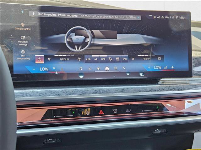 New 2025 BMW 760i xDrive w/ Premium Package image 12