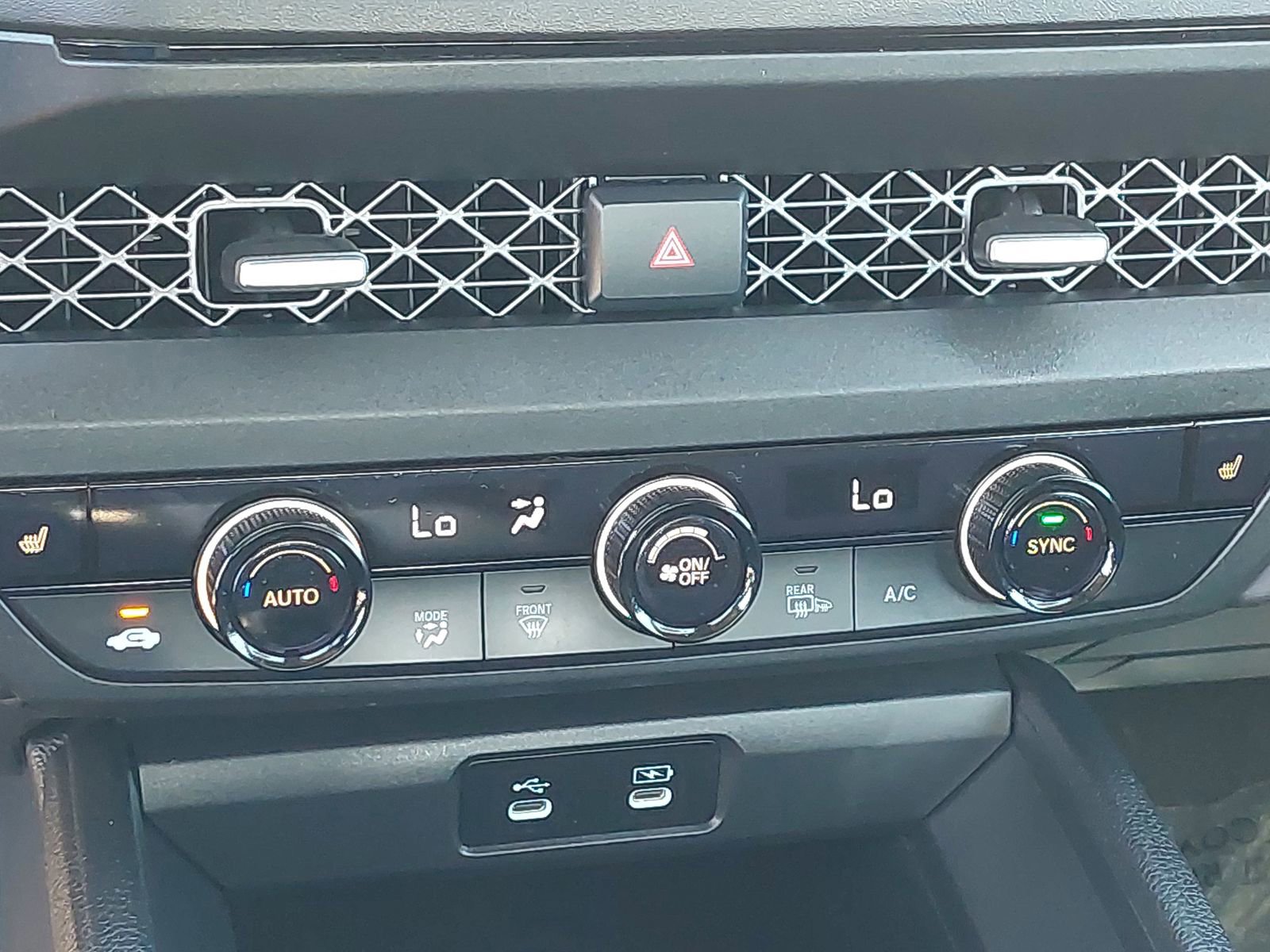 Certified 2024 Honda Accord EX image 25