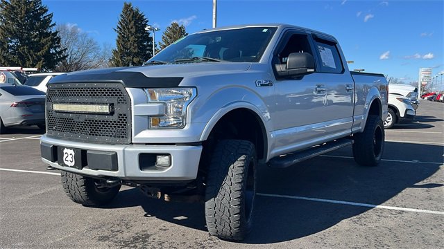 Used 2017 Ford F150 XLT w/ Equipment Group 302A Luxury image 13