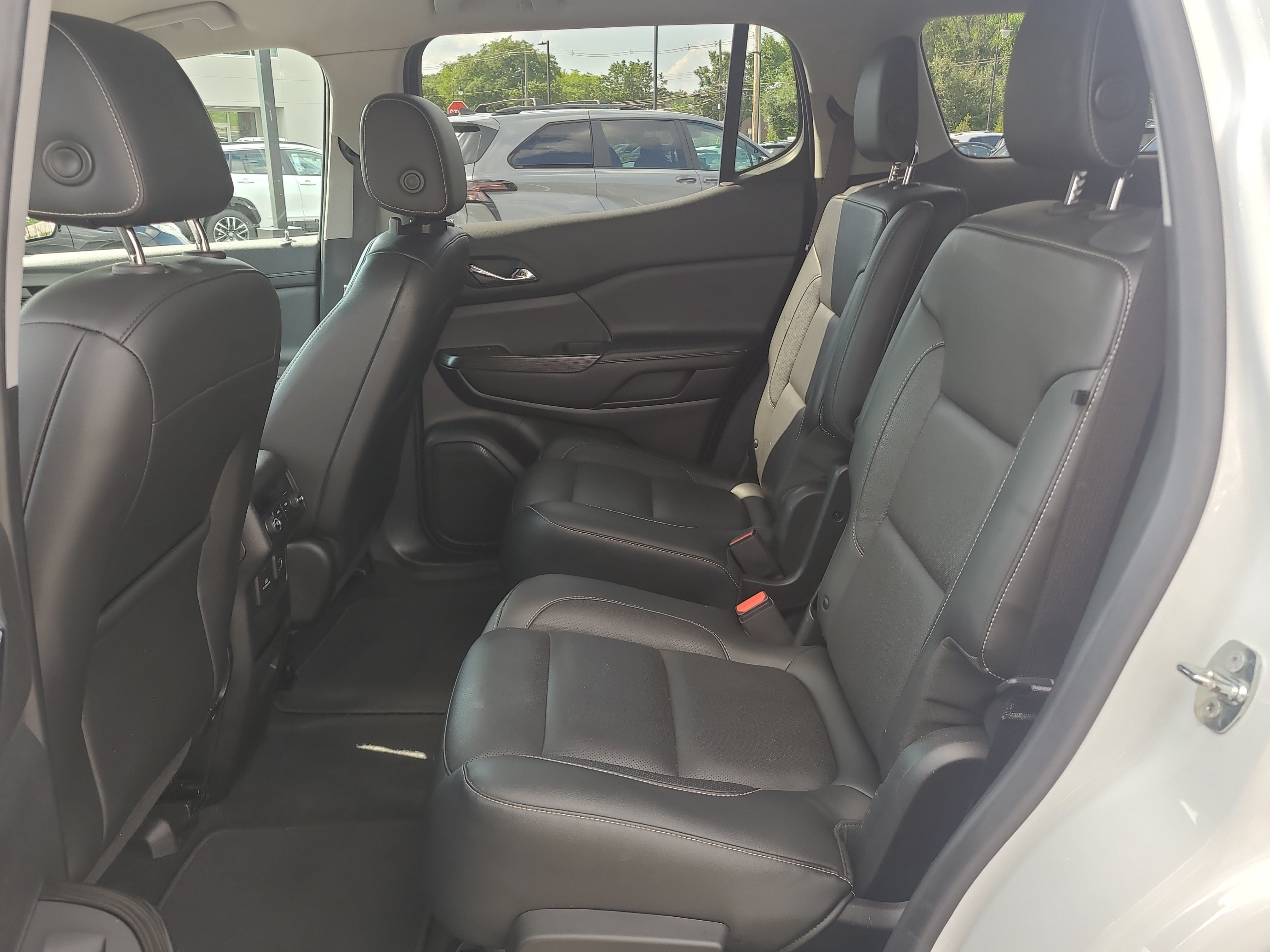 Used 2019 GMC Acadia SLT AWD/4WD image 27